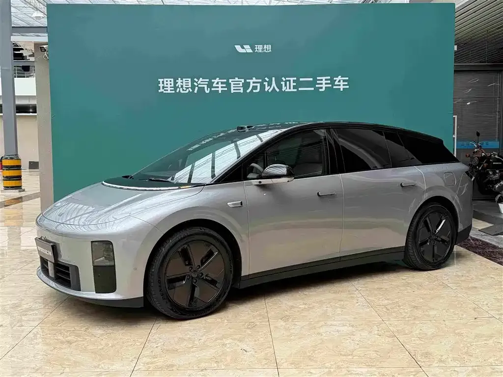 2025 Li Auto i6 2WD Standard