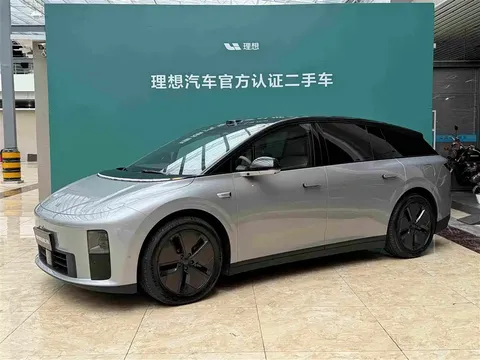 2025 Li Auto i6 2WD Standard