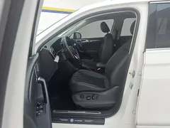 2022 Volkswagen Tiguan L 330TSI AT 2WD R-Line, белый — фото 9