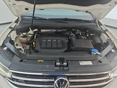 2022 Volkswagen Tiguan L 330TSI AT 2WD R-Line, белый — фото 10