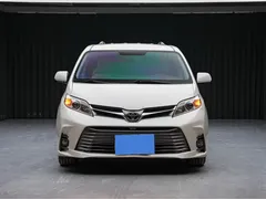 2020 Toyota Sienna 3.5L, белый — фото 2