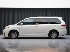 2020 Toyota Sienna 3.5L, белый — фото 4