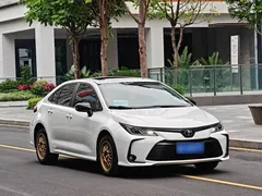2021 Toyota Corolla 1.2T S-CVT PLUS, белый — фото 3
