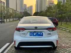 2022 Toyota Levin Hybrid 1.8H E-CVT Advanced, белый — фото 8