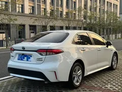 2022 Toyota Levin Hybrid 1.8H E-CVT Advanced, белый — фото 9