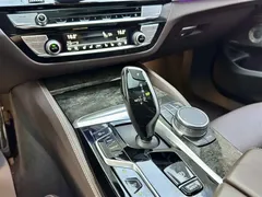 2021 BMW 6 Series GT 6 GT 630i M, чёрный — фото 16