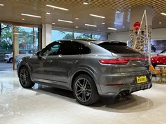 2022 Porsche Cayenne S Coupe 2.9T Platinum — фото 6