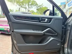2022 Porsche Cayenne S Coupe 2.9T Platinum — фото 9