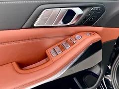 2022 BMW X7 xDrive40i M, чёрный — фото 22