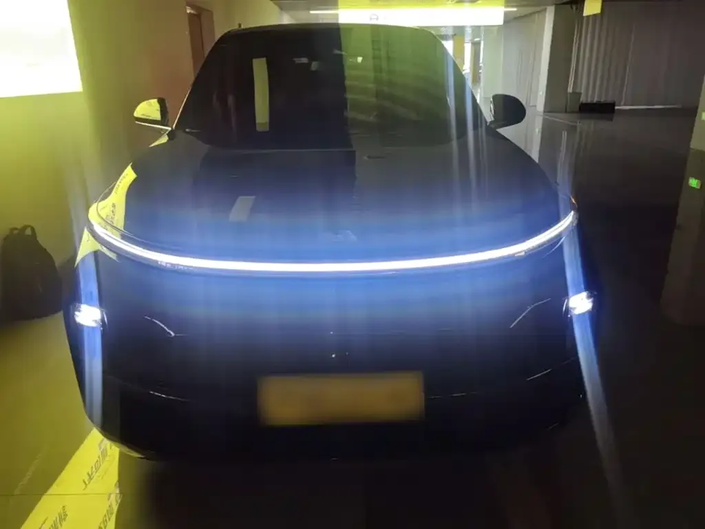 2024 Li Auto L8 Pro