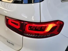 2022 Mercedes-Benz GLB 200, белый — фото 9