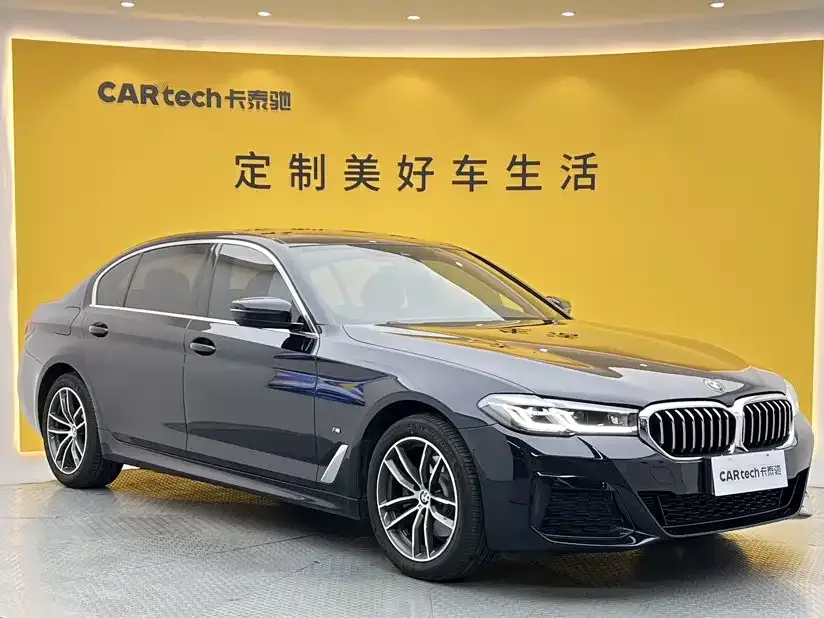 2021 BMW 5 Series 5 525Li M