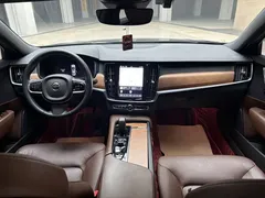 2023 Volvo S90 B5 Luxury, чёрный — фото 7