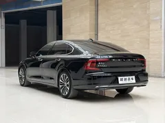 2023 Volvo S90 B5 Luxury, чёрный — фото 14
