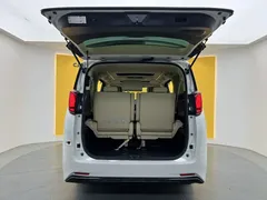 2021 Toyota Alphard Hybrid 2.5L Premium, белый — фото 12