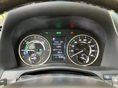 2021 Toyota Alphard Hybrid 2.5L Premium, белый — фото 16