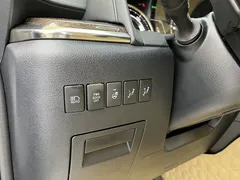 2021 Toyota Alphard Hybrid 2.5L Premium, белый — фото 36