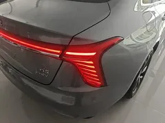 2025 Hongqi H5 PHEV 170 — фото 8