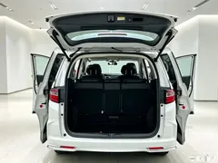 2021 Honda Odyssey 2.0L, белый — фото 19