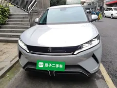 2024 BYD Yuan UP 401km Vitality, белый — фото 3