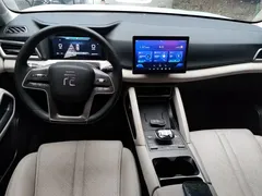 2024 BYD Yuan UP 401km Vitality, белый — фото 13