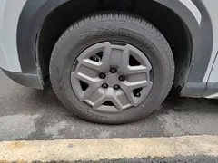 2024 BYD Yuan UP 401km Vitality, белый — фото 23
