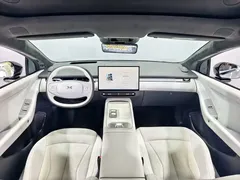 2026 Xpeng P7+ 725 Max Flagship — фото 6