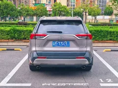 2023 Toyota RAV4 2.0L CVT 2WD Fashion — фото 3