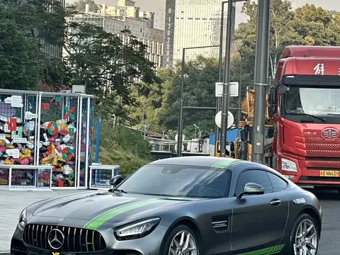2019 Mercedes-Benz AMG GT