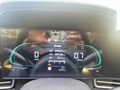 2023 Hyundai Elantra 1.5L CVT LUX Premium, белый — фото 26