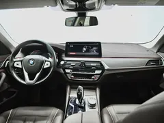 2021 BMW 5 Series 530Li xDrive — фото 9
