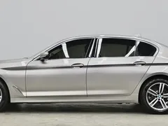 2021 BMW 5 Series 530Li xDrive — фото 22