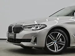 2021 BMW 5 Series 530Li xDrive — фото 24