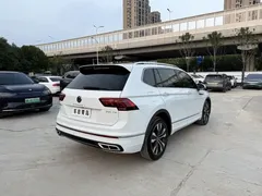 2023 Volkswagen Tiguan L 330TSI R-Line, белый — фото 10