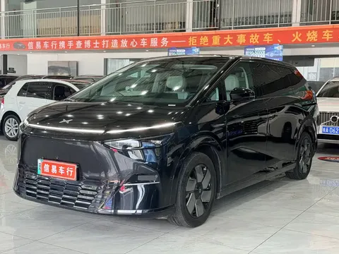 2024 Xpeng X9 610 Pro