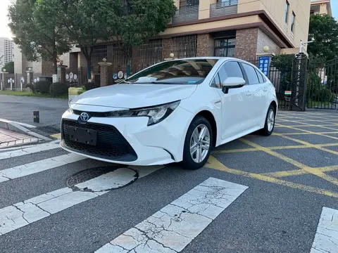 2022 Toyota Levin Hybrid 1.8H E-CVT Advanced