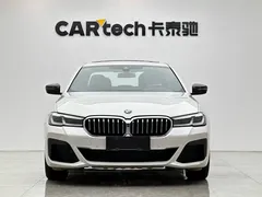 2021 BMW 5 Series 5 530Li M, белый — фото 7