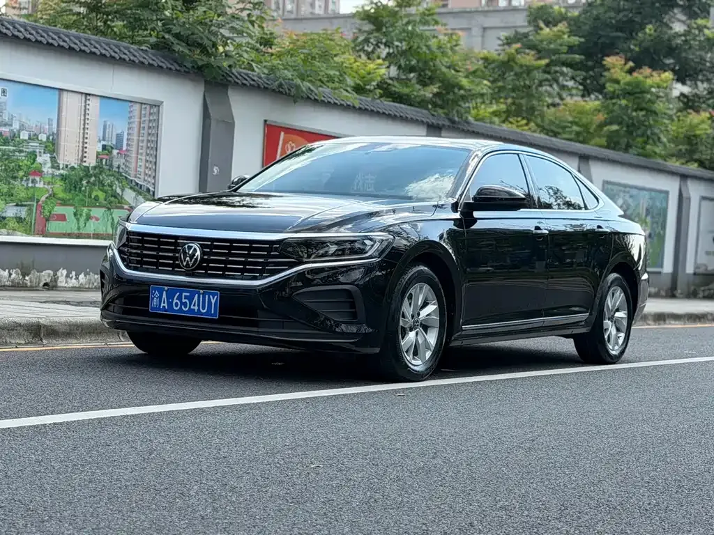 2022 Volkswagen Passat 280TSI