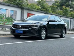 2022 Volkswagen Passat 280TSI, чёрный — фото 1