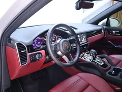 2019 Porsche Cayenne Coupé 3.0T — фото 11