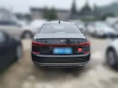 2022 Volkswagen Passat 330TSI, чёрный — фото 3