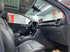 2019 Kia Sportage 1.6T AT 4WD Luxury, синий — фото 21