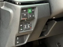 2022 Honda Odyssey 2.0L e:HEV Supreme — фото 5