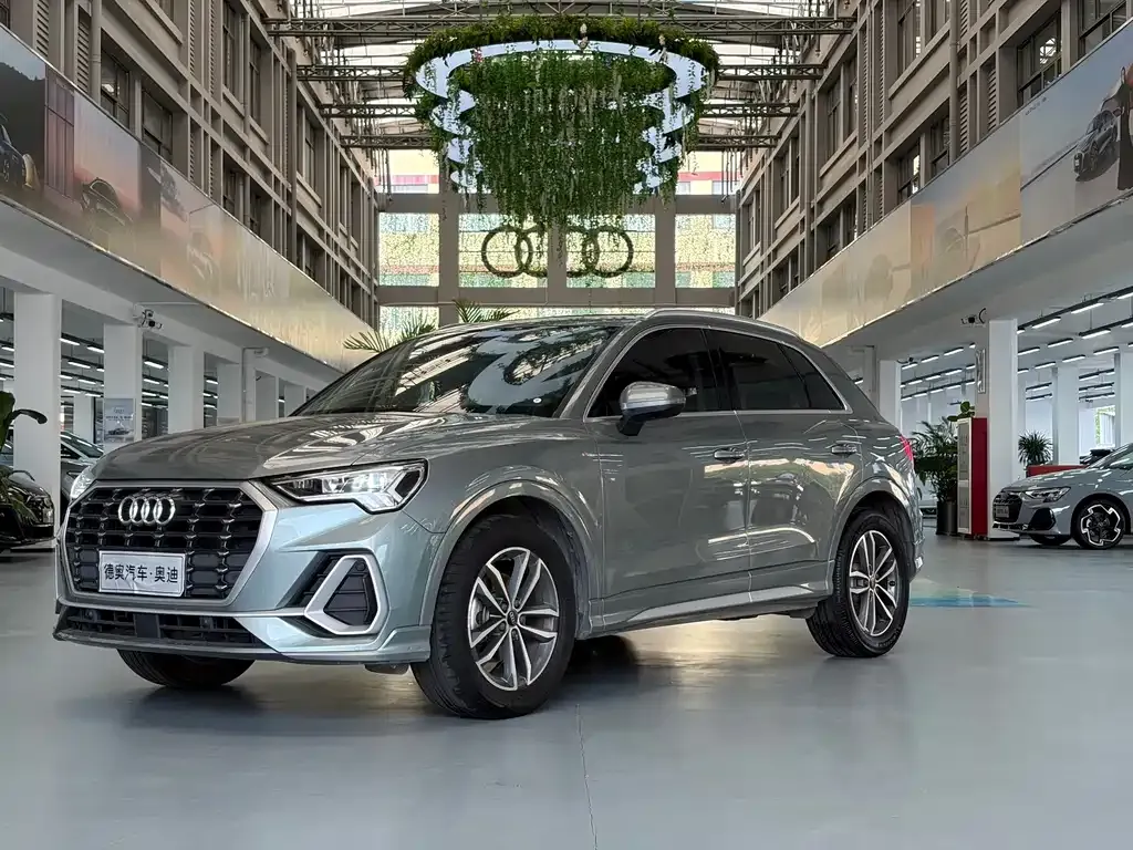 2023 Audi Q3 35 TFSI 1.4T