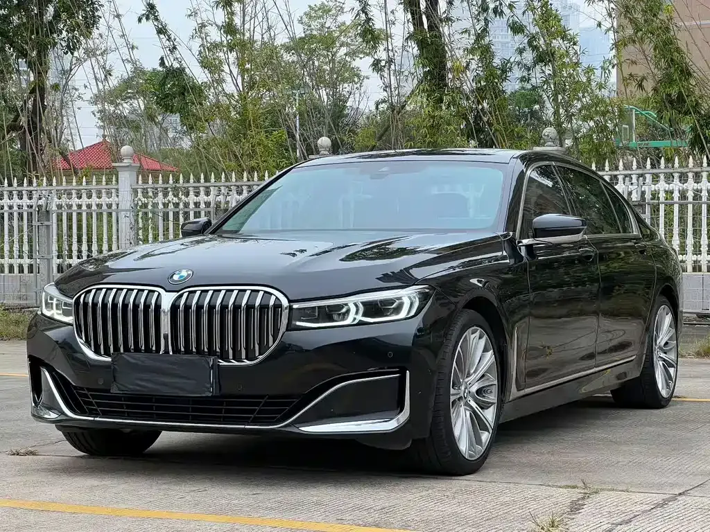 2021 BMW 7 Series 740Li Leading Luxury Package
