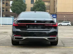 2021 BMW 7 Series 740Li Leading Luxury Package, чёрный — фото 8