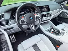 2022 BMW X6 M, зелёный — фото 15