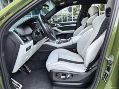 2022 BMW X6 M, зелёный — фото 28