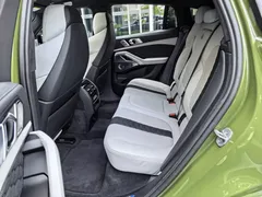 2022 BMW X6 M, зелёный — фото 30