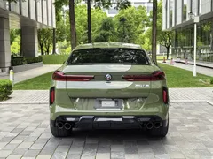 2022 BMW X6 M, зелёный — фото 49